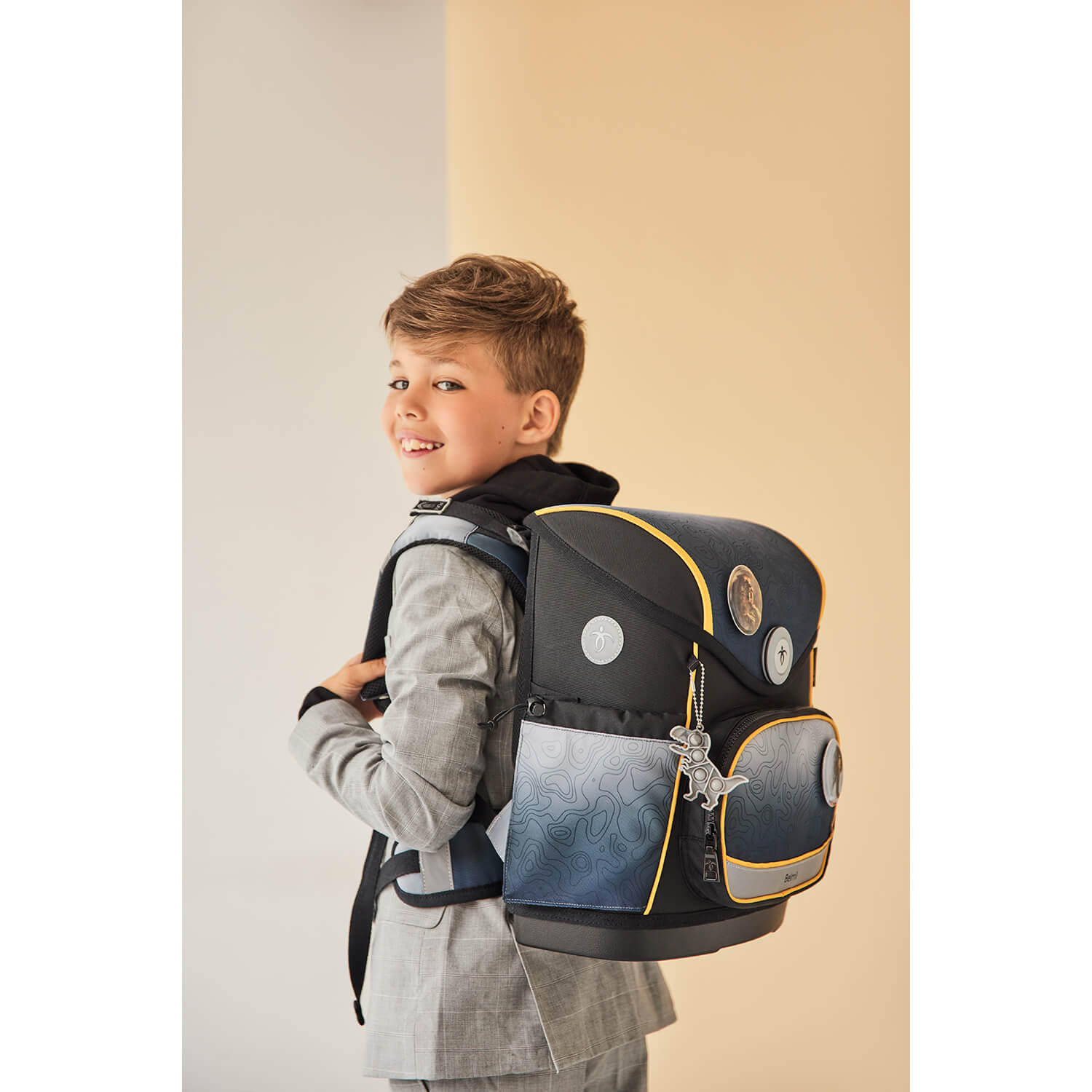 Premium Školska Torba Compact Plus Black-grey